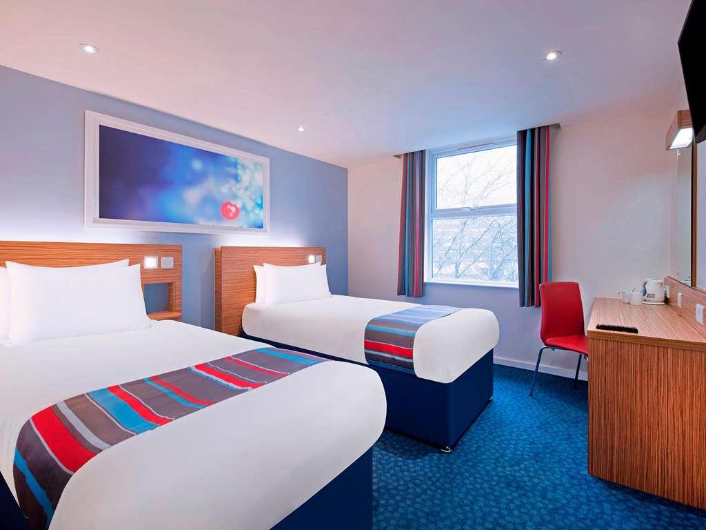 Travelodge Cameron Toll Hotel Edynburg Pokój zdjęcie