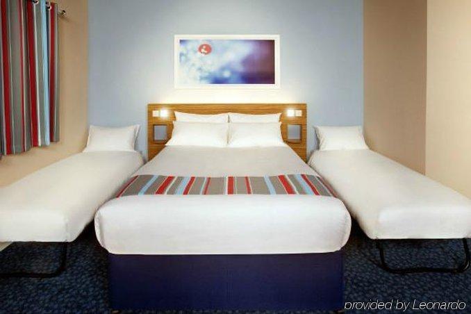 Travelodge Cameron Toll Hotel Edynburg Zewnętrze zdjęcie