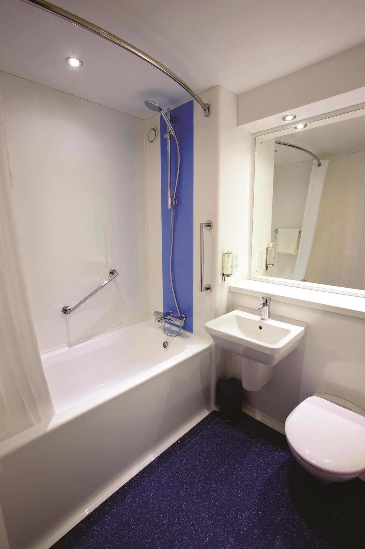 Travelodge Cameron Toll Hotel Edynburg Zewnętrze zdjęcie