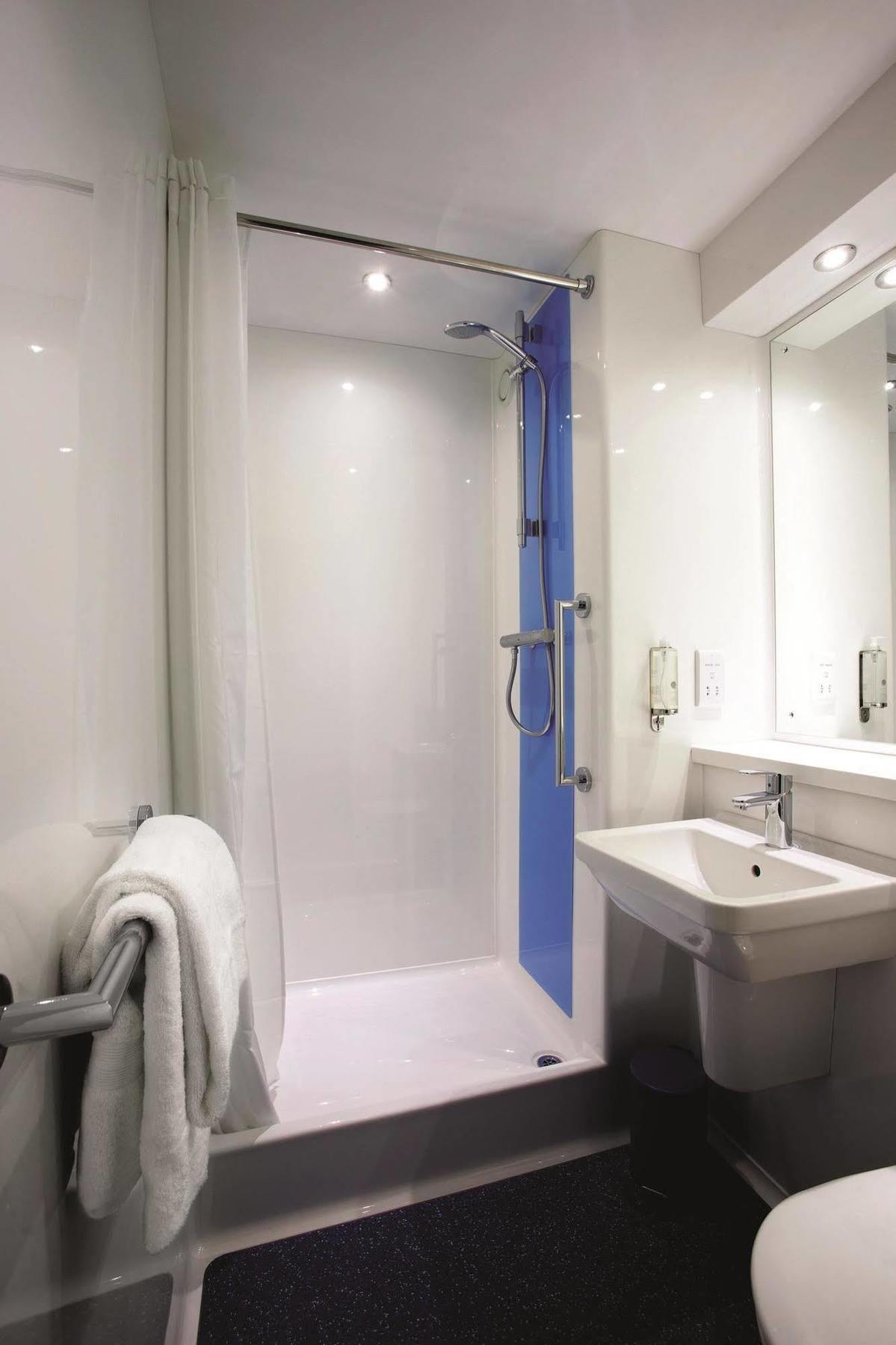 Travelodge Cameron Toll Hotel Edynburg Zewnętrze zdjęcie